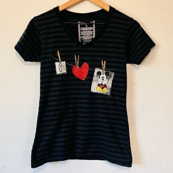 Disney Store  I Love Mickey Tee Shirt   Sz XS  GUC - Picture 1 of 2